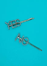 Load image into Gallery viewer, Yes Or No 2pc Hair Clip Set
